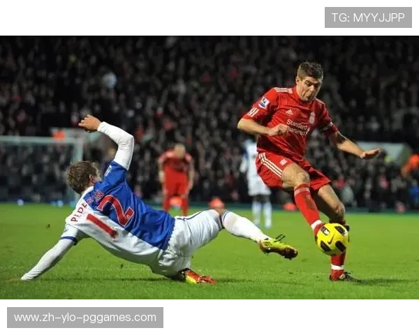 足球比赛中的抢断技术与防守技巧分析